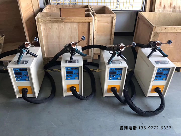 �Б�(y��ng)�ӟ�C-���Ƅ��ֳ�ʽ����