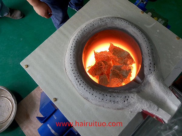 熱處理熔煉爐-逆導式IGBT熱處理爐的結構