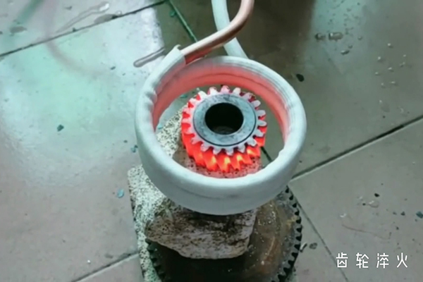 ��(sh��)�ֿ��Ƴɞ�Б�(y��ng)�ӟ��Դ�İl(f��)չ����