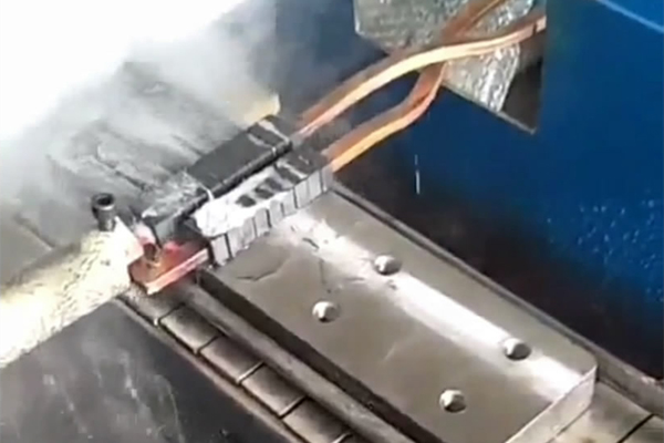 ���l�Б�(y��ng)�ӟ��O(sh��)�䣫�Pʽ���C(j��)����ƽ����������Q����<