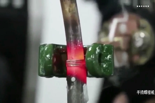 �ֳ�ʽ���l�ӟ�C�����l���C�����~����ʾ