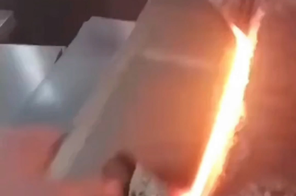 �ø��l���C(j��)��(du��)�˵�����̎��