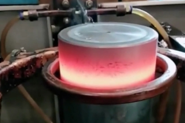 自動(dòng)化軸淬火設(shè)備高頻淬火機(jī)床