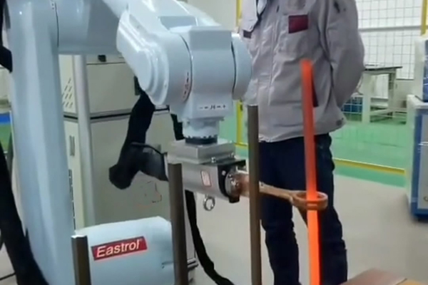 �ֳ�ʽ�Б�(y��ng)�ӟ��O(sh��)��-��ϙC(j��)е�ֱی�(sh��)�F(xi��n)�Ԅ�(d��ng)���ӟ�