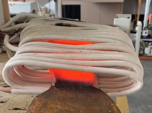 超高頻感應(yīng)加熱機(jī)五金工具農(nóng)具感應(yīng)加熱后續(xù)可以淬火或者鍛打