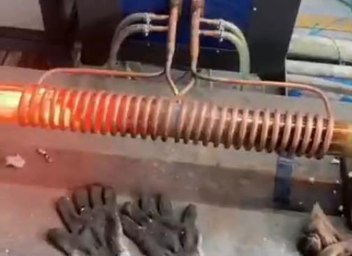 棒料調(diào)質(zhì)生產(chǎn)線中頻感應加熱爐