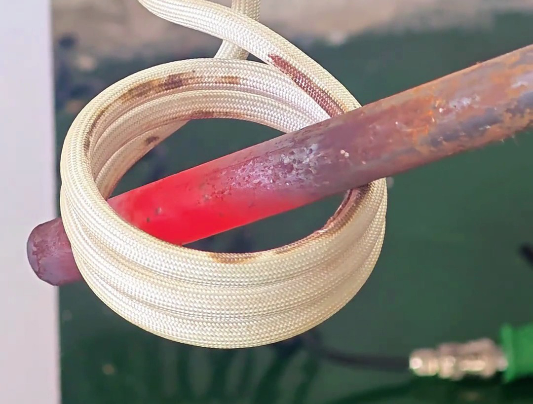 實(shí)心棒料高頻感應(yīng)加熱：高效優(yōu)質(zhì)的熱處理解決方案