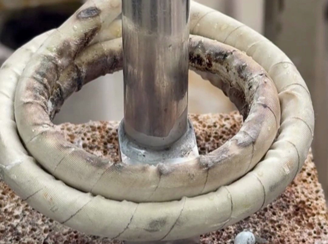 海拓高頻焊機(jī)破解鋁鋁焊接難題：精準(zhǔn)控溫，讓焊料熔化而母材不熔