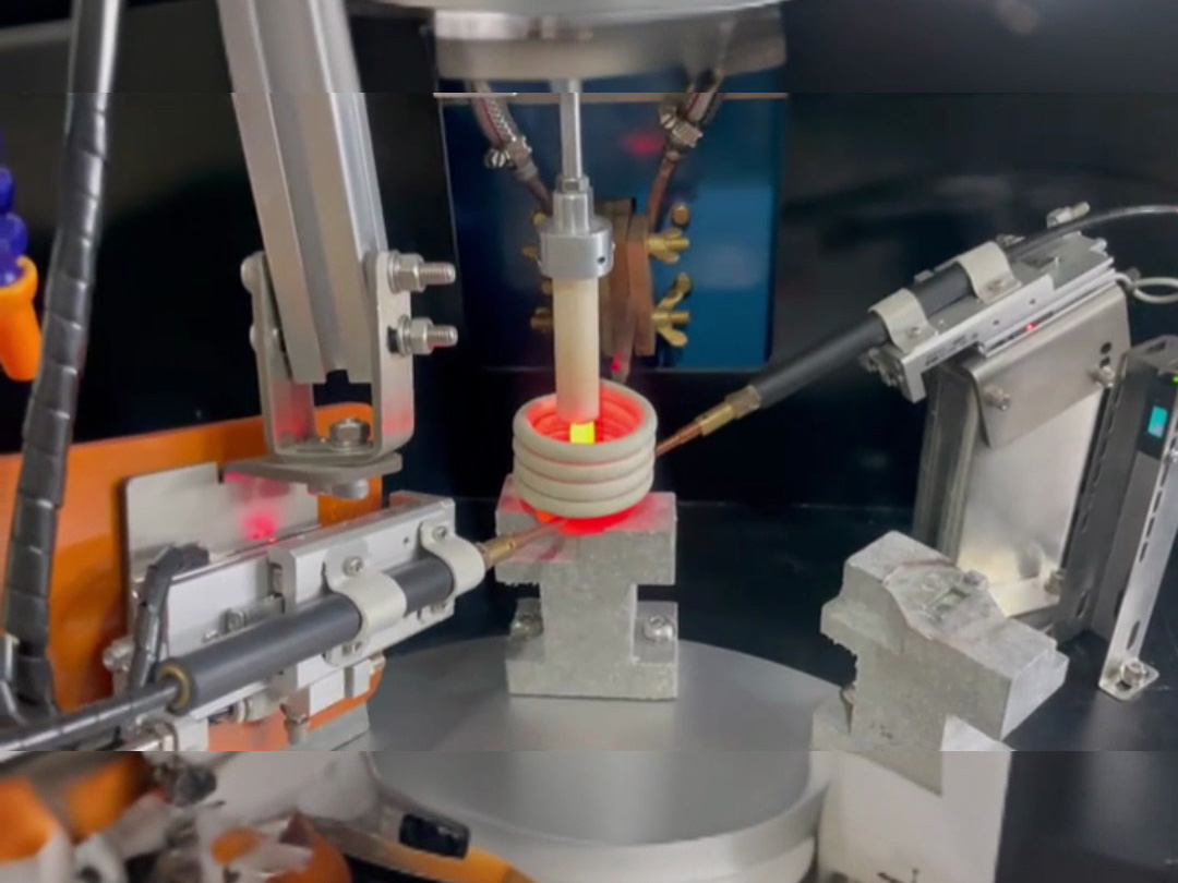 電氣行業(yè)福音！熔斷器全自動(dòng)高頻焊接生產(chǎn)線：無需焊工，一鍵啟動(dòng)，全程自動(dòng)化出成品！