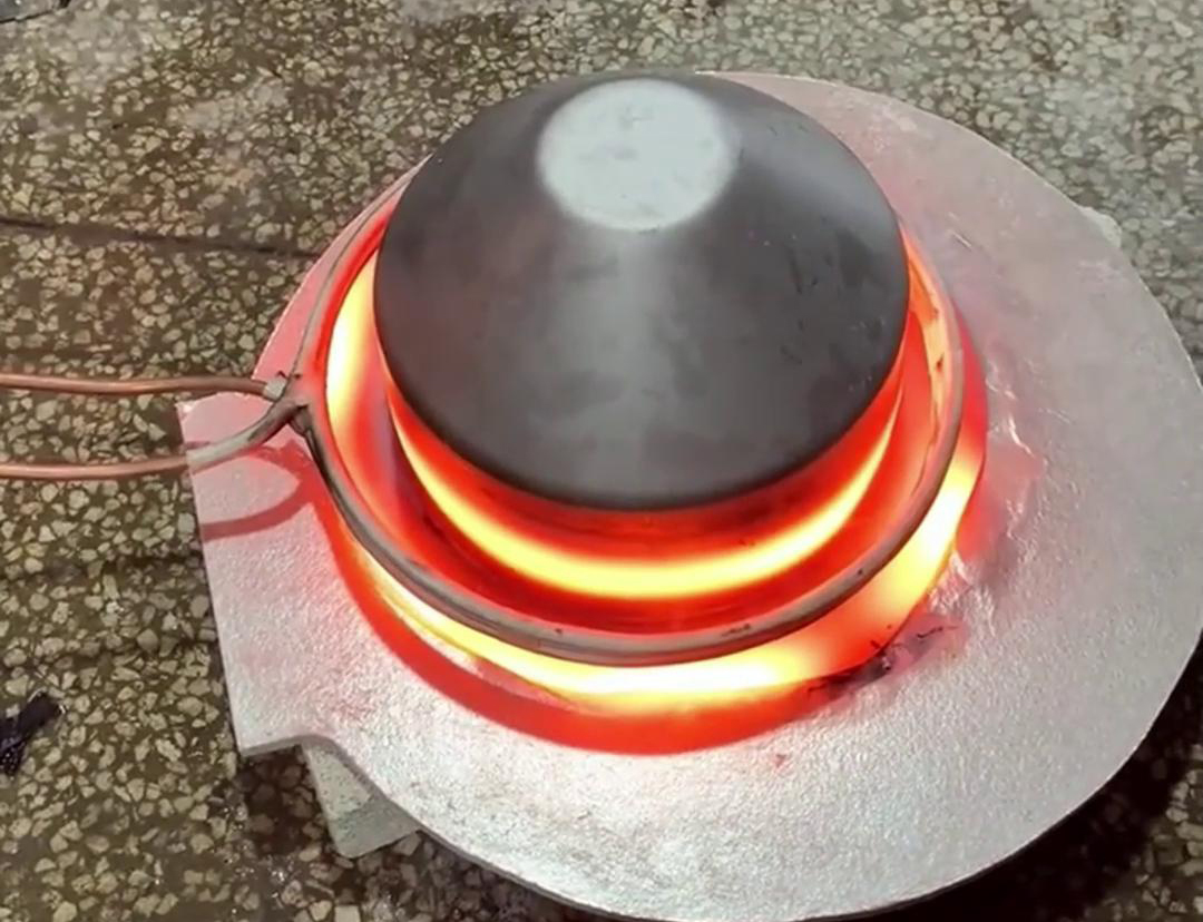 高頻退火機(jī)廣泛應(yīng)用于不銹鋼、鋁合金、銅等金屬材料的退火處理