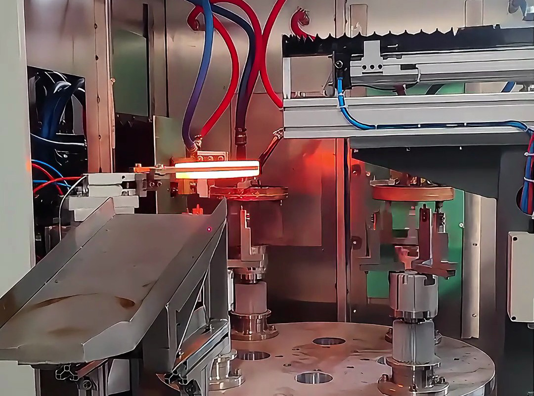 半智能生產(chǎn)線 鋼套軸套自動化淬火退火全過程揭秘！